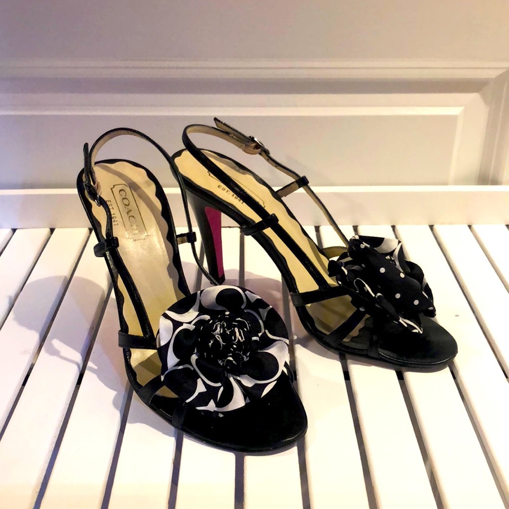 Coach Farrah Black Heels size 7.5